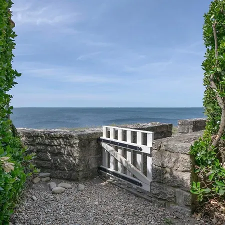 Belle Terrasse Avec Vue Sur L'ocean - 90m De La *
